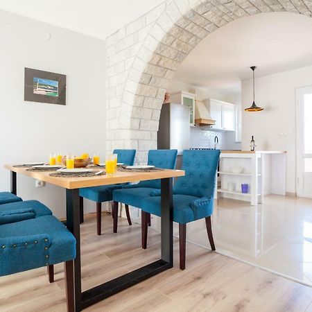Holiday Apartment Ivica Milohnici Kültér fotó